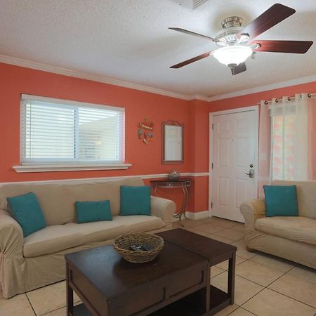 100 - Las Brisas St. Pete Beach Extérieur photo