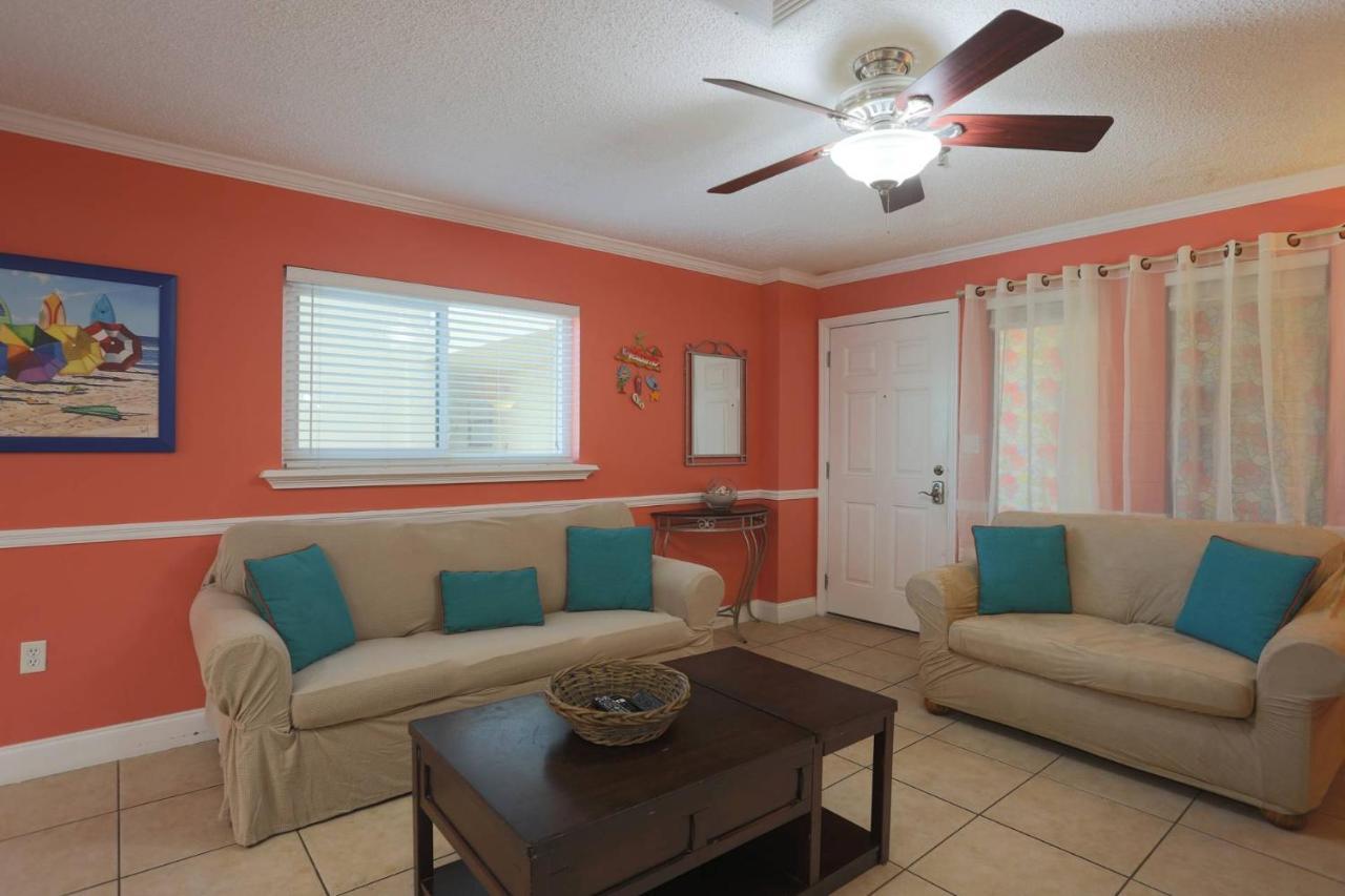 100 - Las Brisas St. Pete Beach Extérieur photo