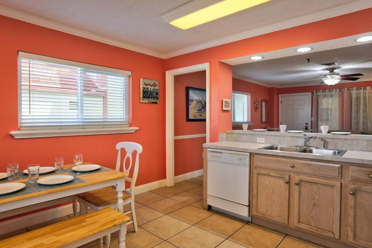 100 - Las Brisas St. Pete Beach Extérieur photo